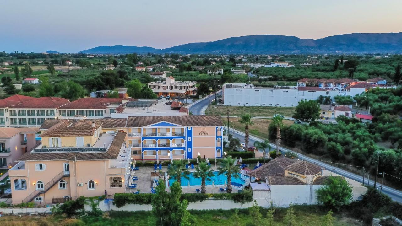 Hotel petros best sale tsilivi thomas cook